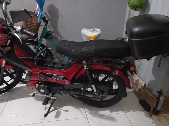 Moto Shinerai seminovo