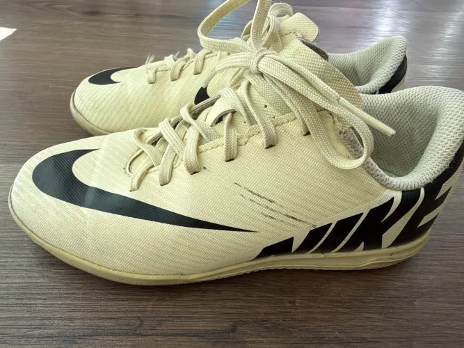 Chuteira futsal NIKE TAM 32