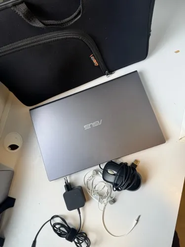 Notebook I5 Asus