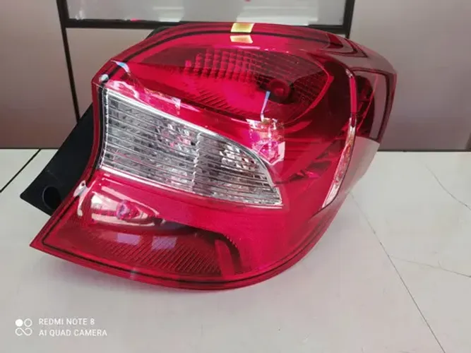 Lanterna Traseira Direita Ford Ka Hatch 2019 A 2021 Direito/passageiro Vermelho