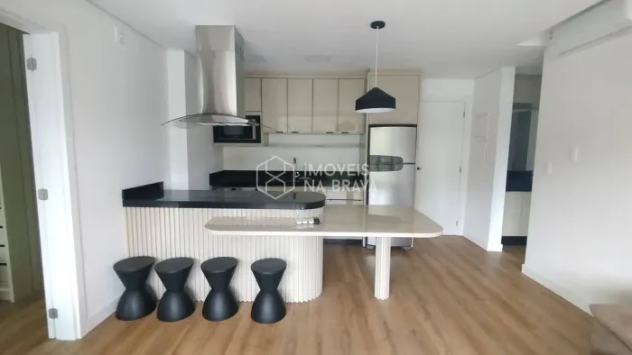 APARTAMENTO 1 QUARTO -1 VAGA - MOBILIADO - LOCACAO PRAIA BRAVA ITAJAI/SC