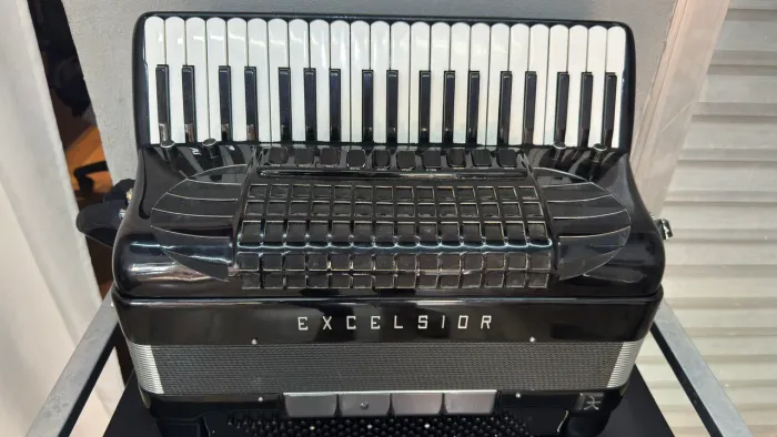 Sanfona Acordeon Excelsior Polifônica 