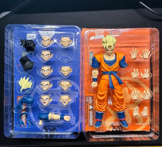 Mirai Gohan / Gohan de Futuro HAZ001 Sh Figuarts Dragon Ball 