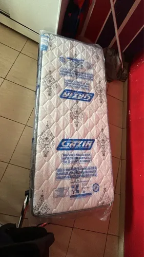 2 colchões 180 cada