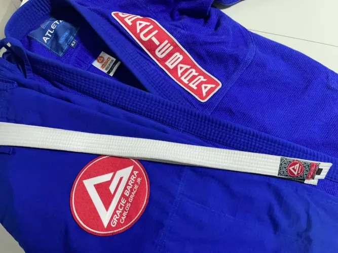 Kimono Grace Barra azul (competetion) A3