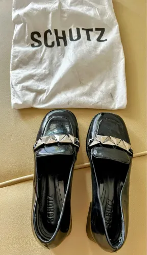 Sapato Schütz 