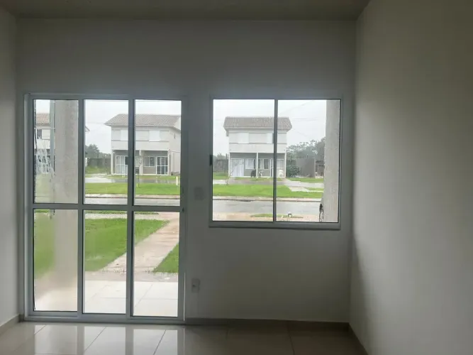 Sobrado para locação no Condomínio Villagio Gran Pietra. Região do Pedra 90.