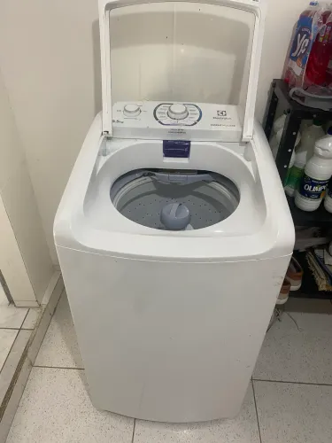 Máquina de Lavar Electrolux Essential Care 8,5 kg - Funcionando Perfeitamente