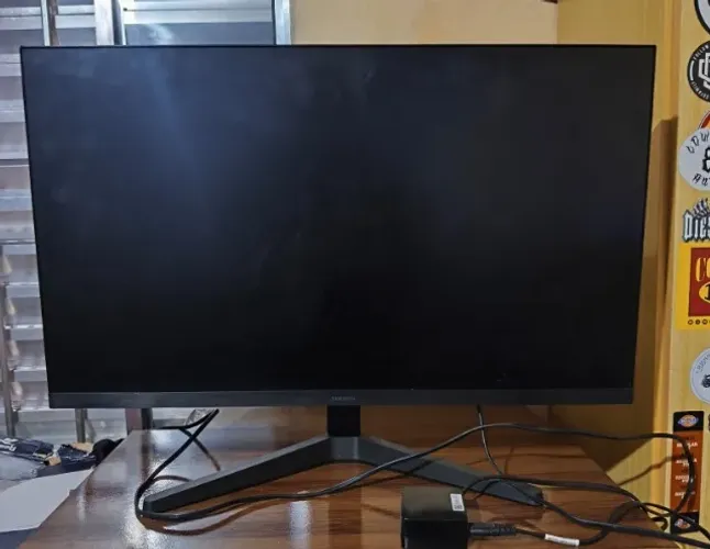Monitor Samsung 27" LS27C310EA - Para Retirada de Peças ou Reparo