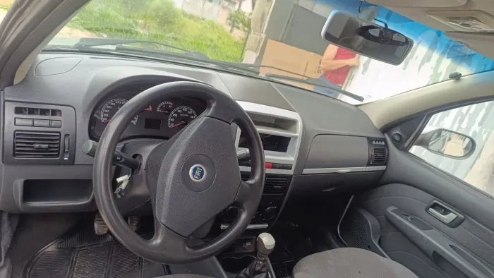 Fiat Siena ELX 1.3 MPI Flex 8V 4P 2005