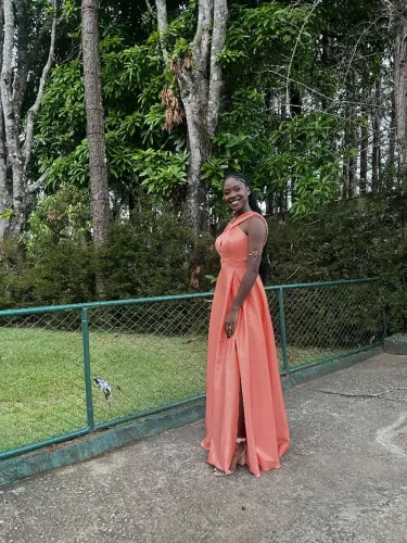 Vestido de Festa Longo Coral Elegante - Usado Uma Vez