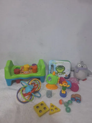 Lote brinquedos de bebê diversos didáticos