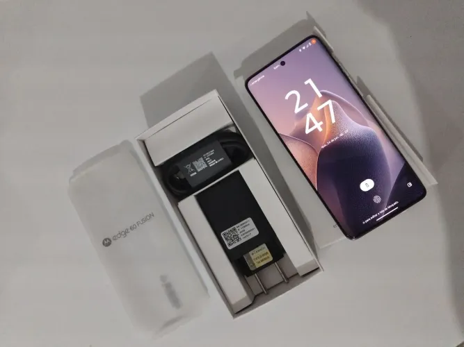 Motorola Edge 60 fusion, 256gb, 16+8 de RAM