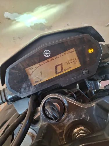 Vendo Fazer 250