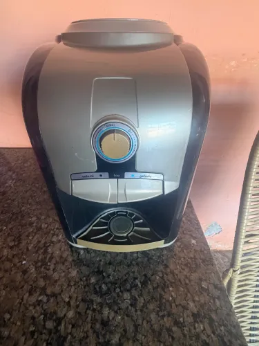 Vendo bebedouro de mesa