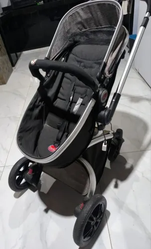 Carrinho 360 graus de bebê 