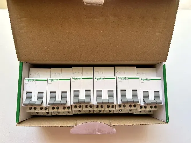 SCHNEIDER Interruptor linear 250VAC 20A IP20 trilho DIN linha ACTI9 - Caixa com 6 unidade