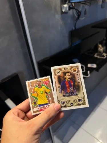 NEYMAR (LEGEND Bronze+CARD) Magic Memories Topps