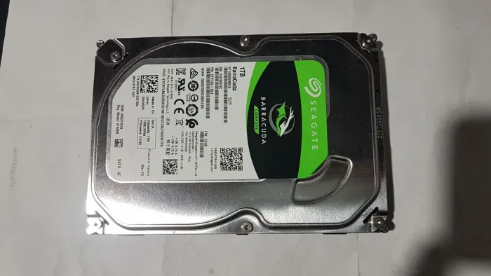 HD Seagate Barracuda ST1000DM010