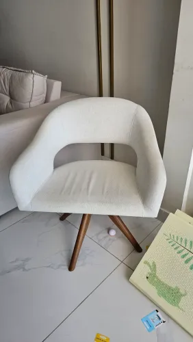 Cadeira linho, sala de estar 