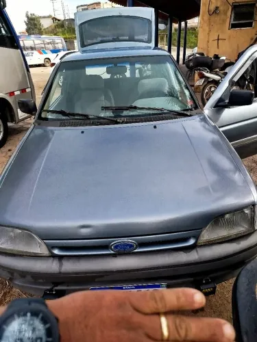 Ford Escort GL 1.6i / 1.6 (álcool) 1995