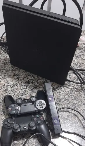 PS4 SLIM+ 19 JOGOS TOP + 2 CONTROLES