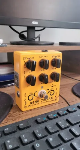 Bass Preamp Wine Cellar