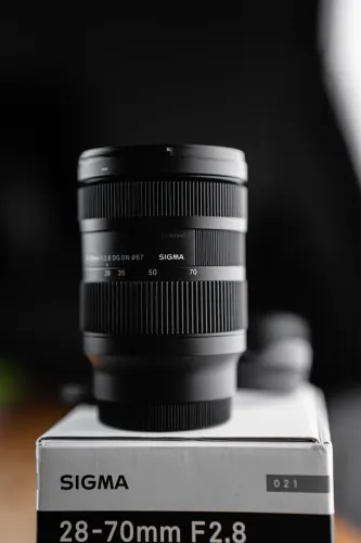 Lente Sigma 28-70 F2.8 DG DN Comteporary Sony E - FULL FRAME