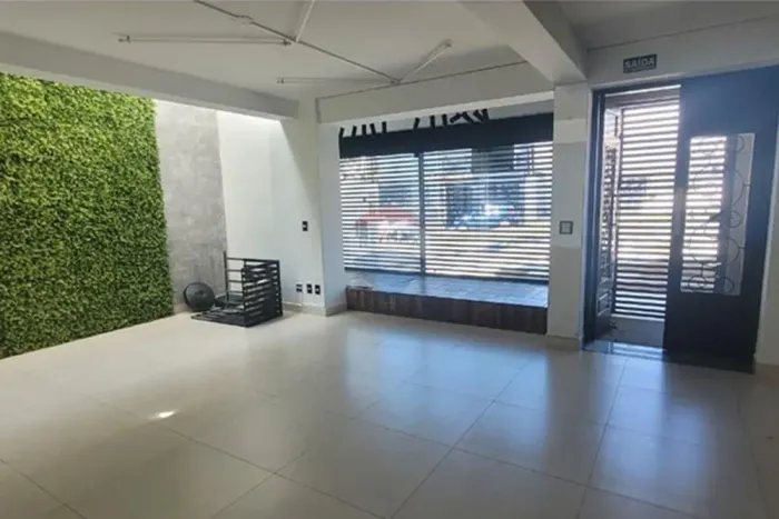 Sala Comercial de 85m² na Av. Washington Luís