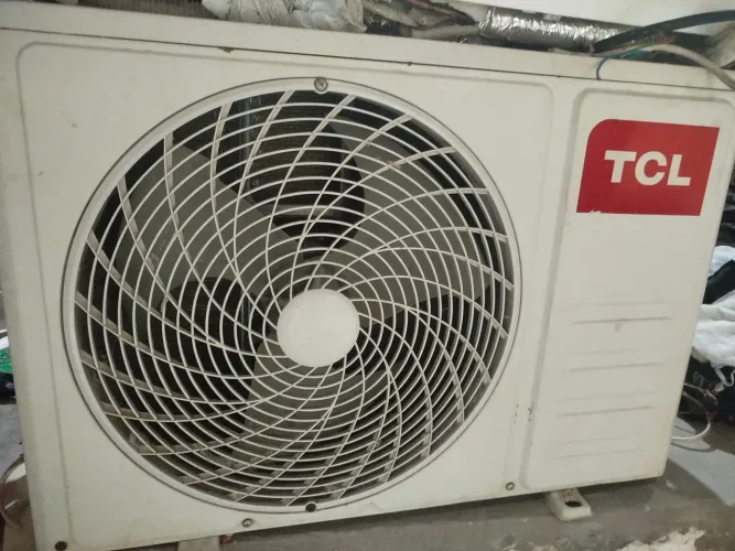 Ar-condicionado Tcl semi novo 