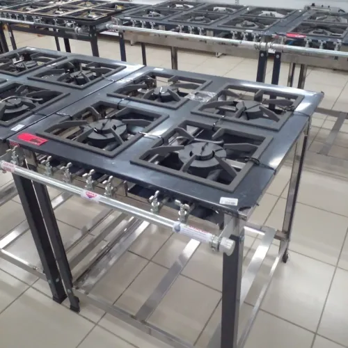 FOGÃO INDUSTRIAL DE 4 BOCAS EM INOX, DE BAIXA PRESSAO, DA MARCA CEFAZ, NOVO, PROMOÇÃO!!!!