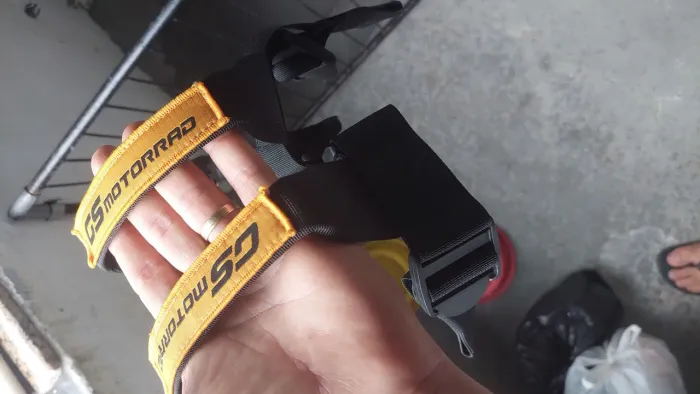 Cintas de transporte para bauletos laterais universal