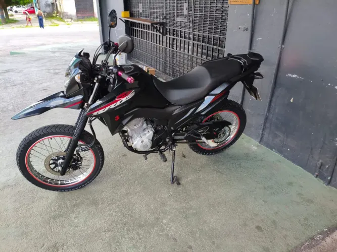 Honda Bros 2025 vendo 25.000