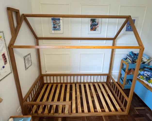 Cama infantil Montessoriana da loja LZ do Casa Shopping.