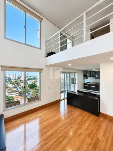 Apartamento Duplex com pé-direito duplo e totalmente reformado - Alto do Ipiranga