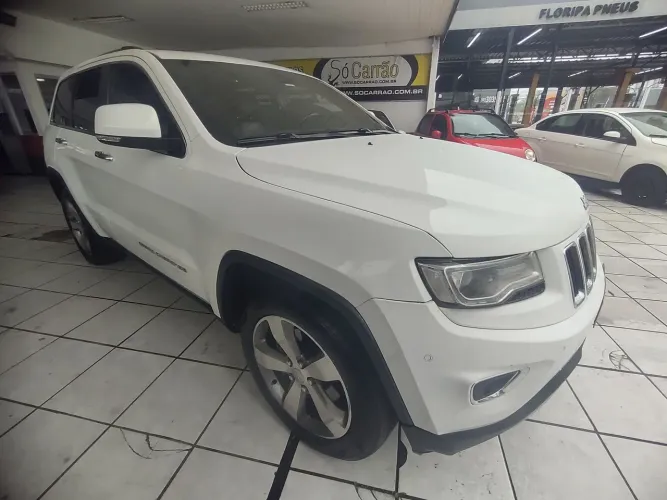 Jeep Grand Cherokee Limited 3.0 TB Dies. AUT 2014