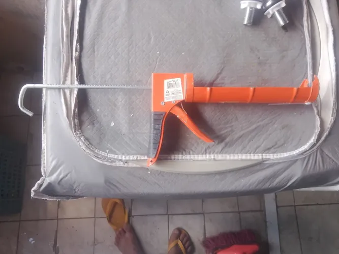 Aplicador de silicone
