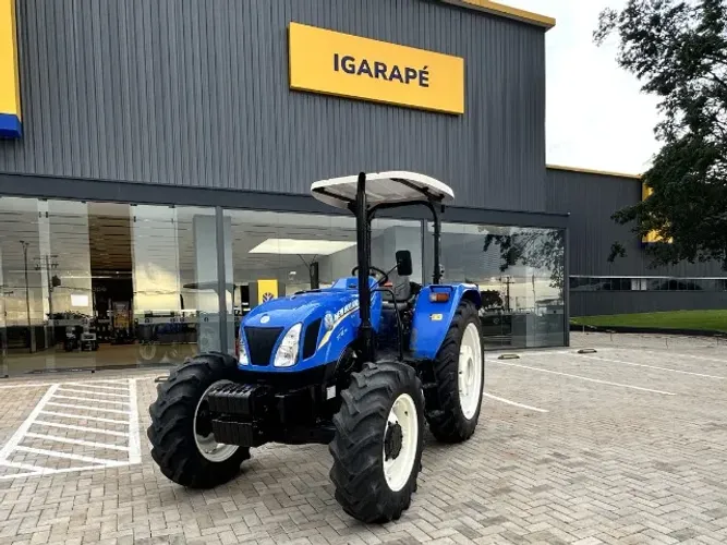 TRATOR - MARCA NEW HOLLAND - MODELO TT4.75 - 4x4