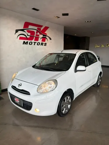 Nissan March SV 1.6 16V Flex Fuel 2014