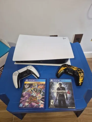 PS5 Fat 825 GB com leitor + 2 controles + caixa original + 2 jogos + cabos originais