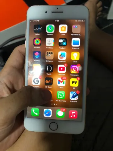 iPhone 8 Plus