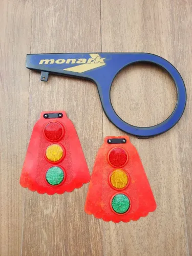 Protetor de corrente e par de para barro monark
