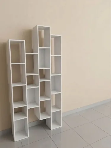 Estante decorativa de parede ou piso