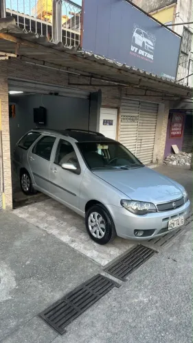 Fiat Palio Weekend HLX 1.8 MPI Flex 4P 2006