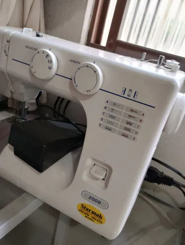 Máquina de Costura Janome 
