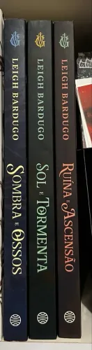 Triologia Sombra e Ossos 
