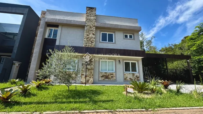 Casa em Condomínio à Venda - City Park