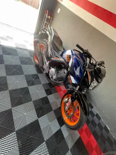 Cb250F Twister especial editor