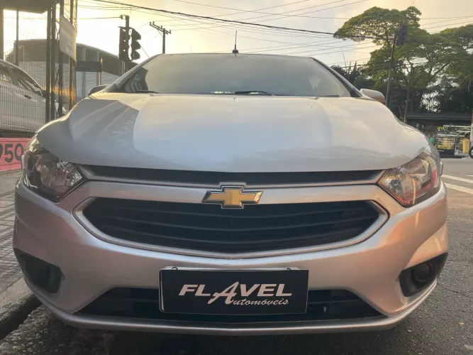 Chevrolet Onix Hatch LT 1.0 8V Flex Mec. 4P 2018
