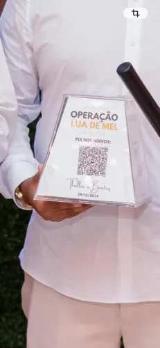 Urna de Acrílico 20x20x12cm - transparente (caixinha Operação lua de mel/sorteios)